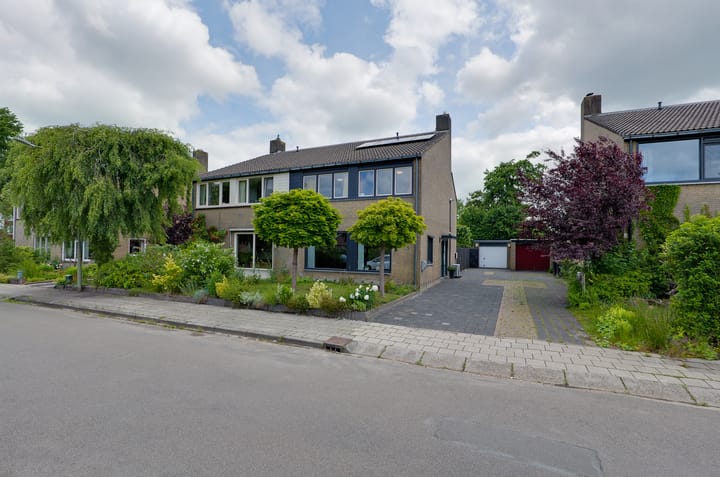 Mozartweg 5 en Eelde foto