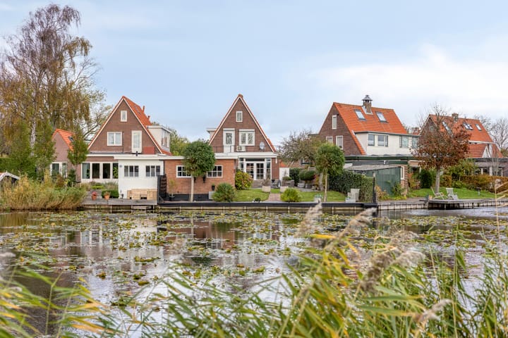 Photo of property Mr Egter v Wissekerkepln 11, Brielle