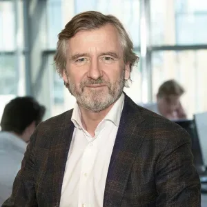 Foto van mr Hans-Robert van der Doe MRICS