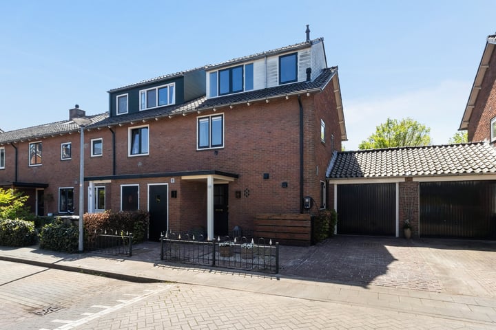 Mr.Johannes Sandersonhof 14 in Kortenhoef photo