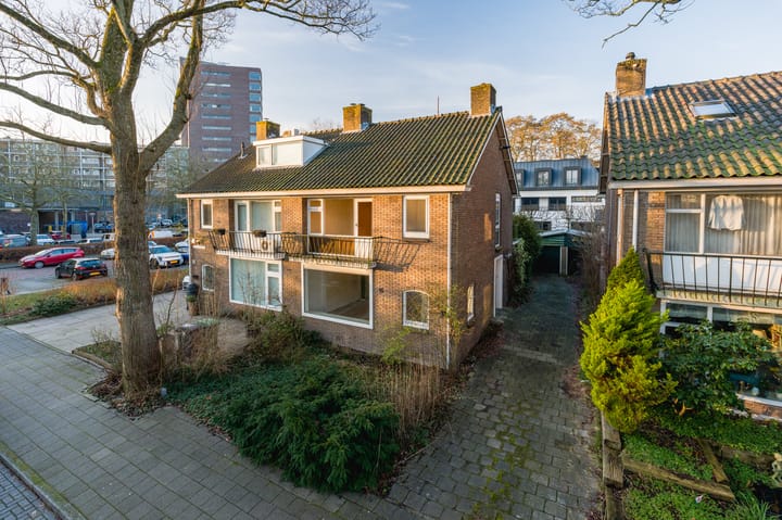 Photo of property Mr. P.J.M. Aalberselaan 15, Amstelveen
