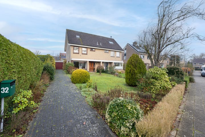 Photo of property Mr P J Oudlaan 32, Zwolle