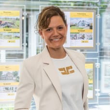 Photo of mr. P.P.A. (Petra) Hengevelt