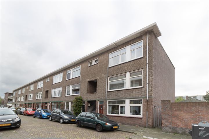 Mr. Troelstrastraat 4 in Vlaardingen Foto