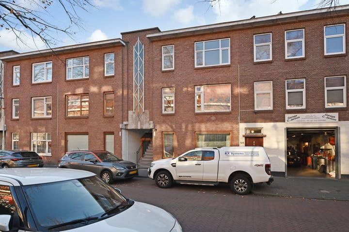 Naarderstraat 131 in 's-Gravenhage photo