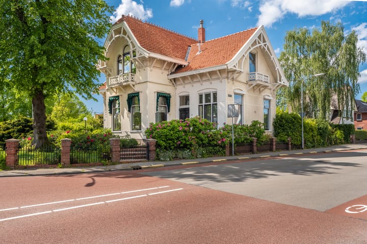 Nassaustraat 19 in Winschoten photo