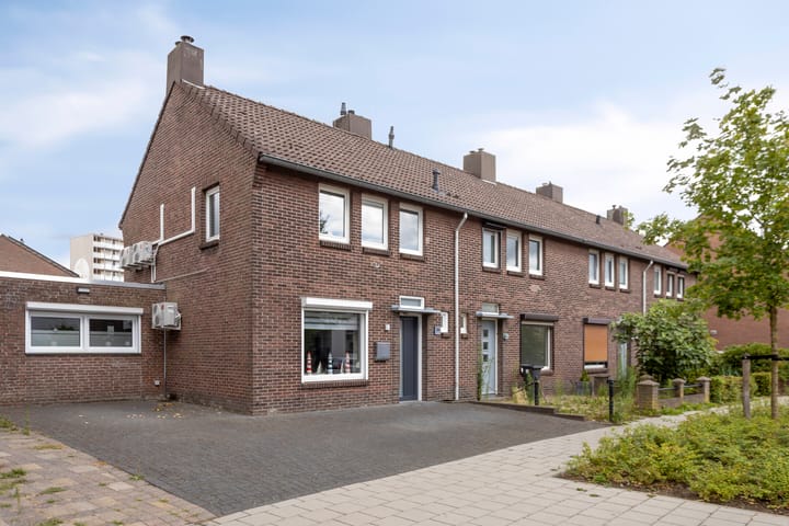 Nassaustraat 30 dans Kerkrade photo