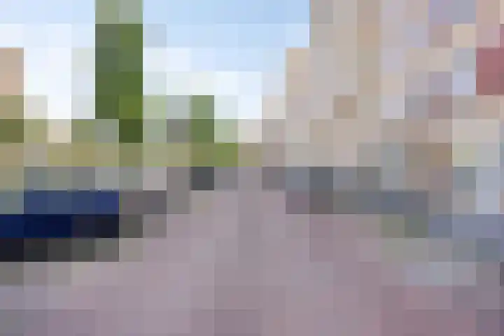 Neherkade 1696 in Den Haag