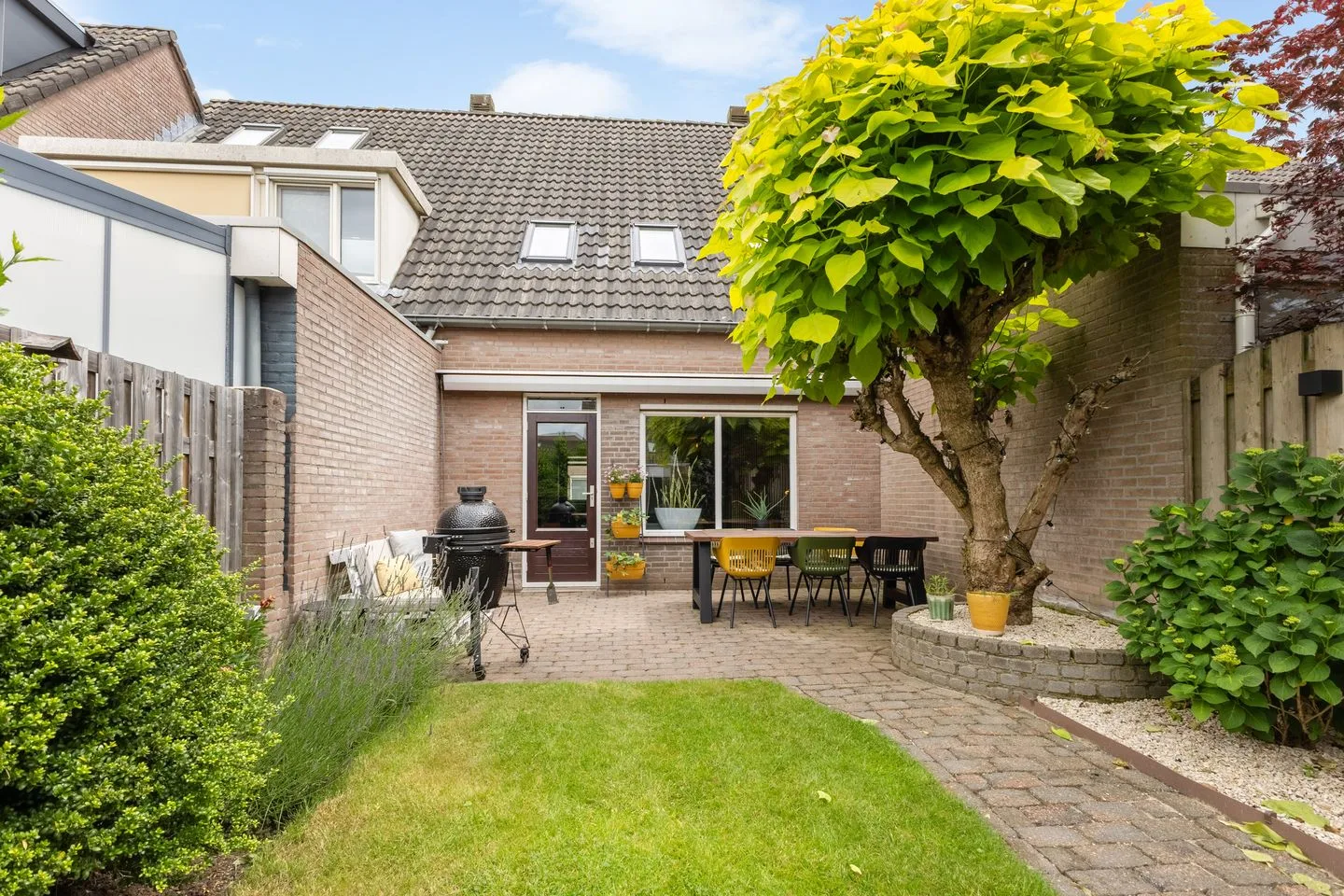 Nellie van Kolhof 6 's-Hertogenbosch thumbnail 33