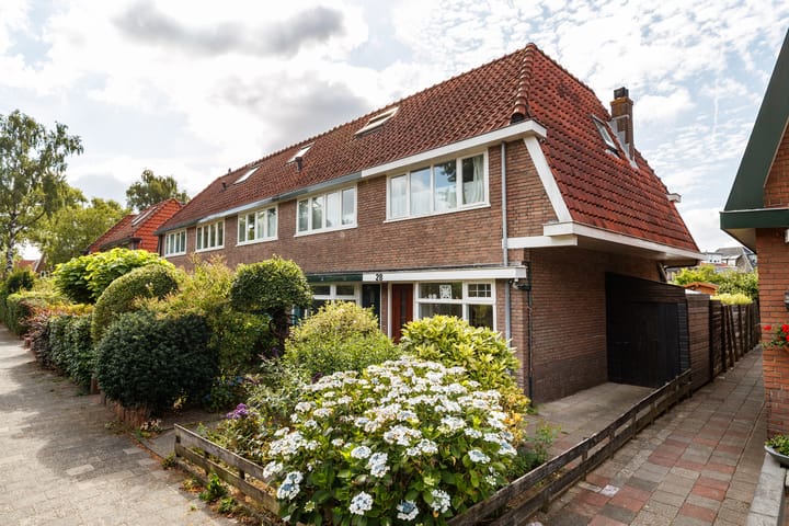 Nepveulaan 28 in Zeist