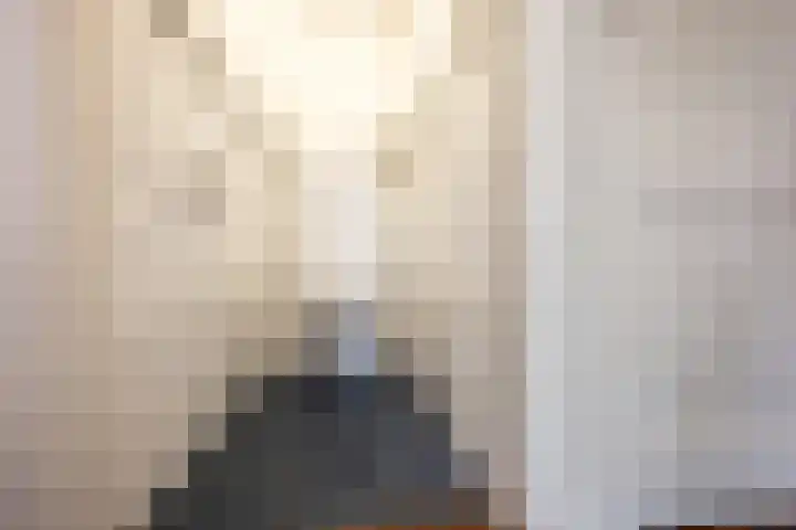 Neuhuyskade 118 Den Haag thumbnail 22