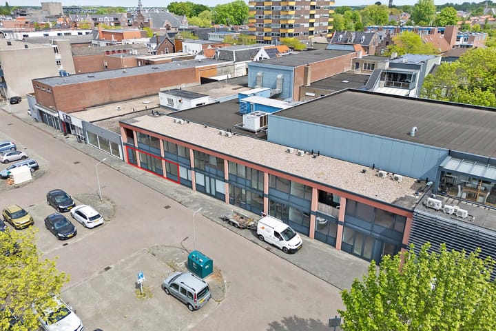 Nicolaas Beetsplein 107 in Hoogeveen foto