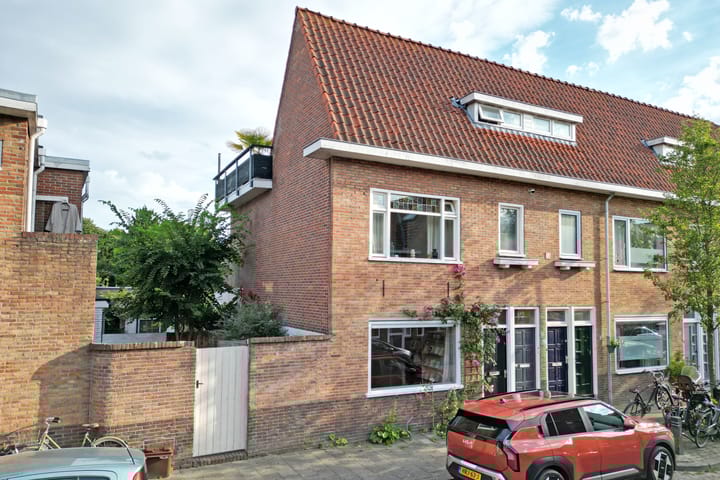 Nicolaas Sopingiusstraat 21 en Utrecht foto