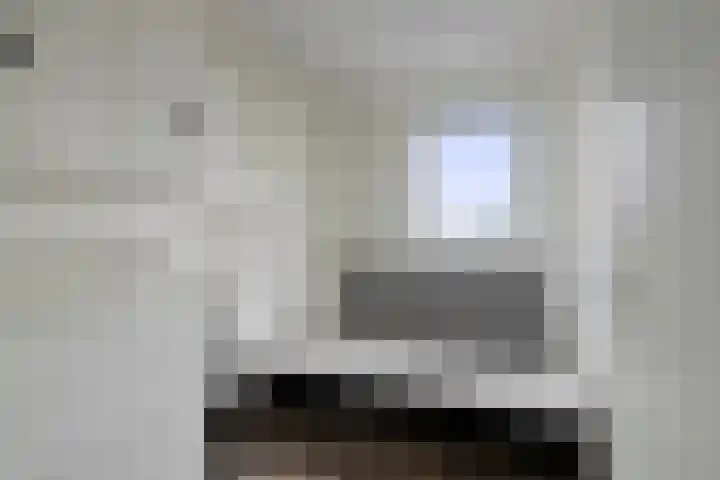 Niels Bohrhage 40 Emmeloord thumbnail 14