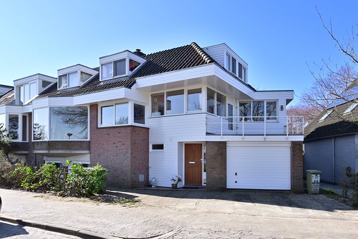 Nienhuis Ruijskade 30 en Muiderberg foto