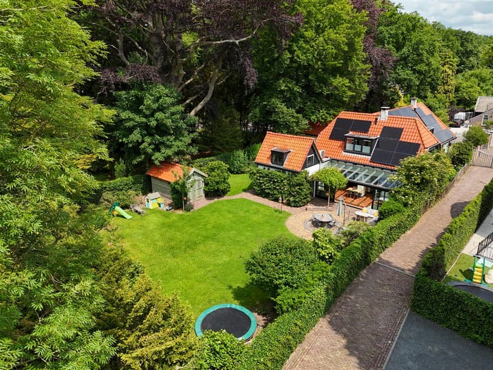 Nieuw-Loosdrechtsedijk 10 dans Loosdrecht photo