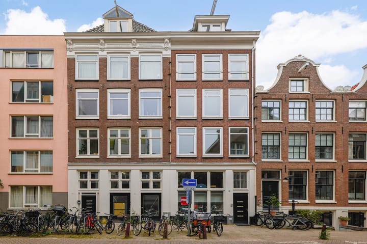 Nieuwe Kerkstraat 117-3 in Amsterdam photo