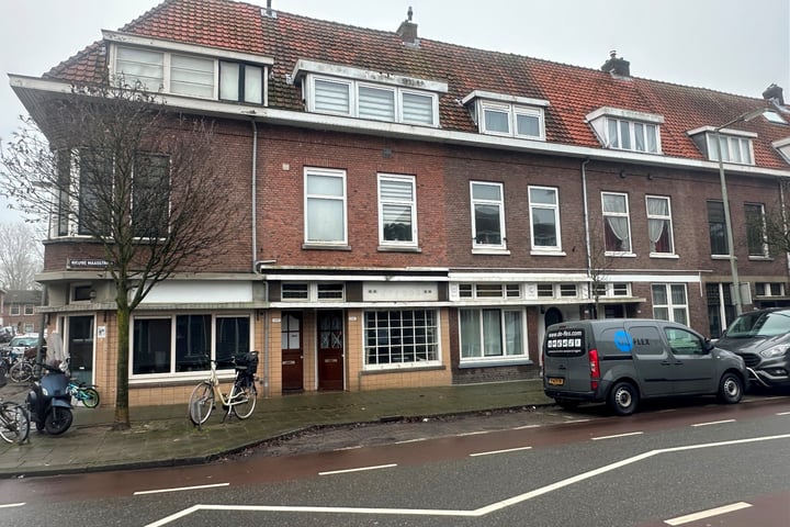 Nieuwe Maasstraat 100B in Schiedam photo