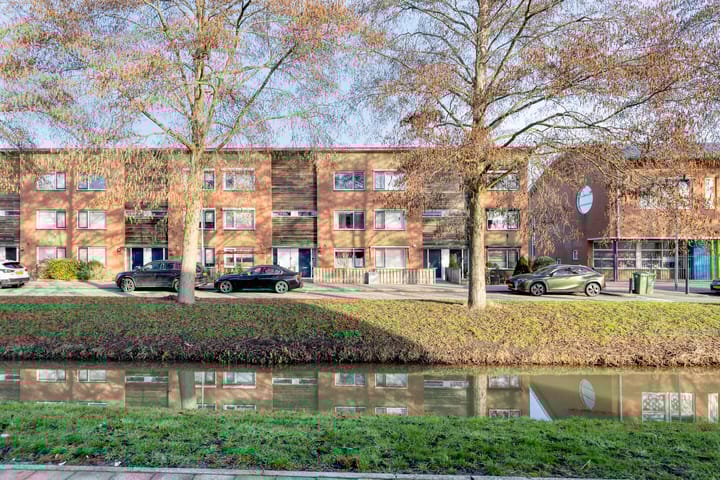 Nieuwe Wetering 259 in Hoogvliet Rotterdam