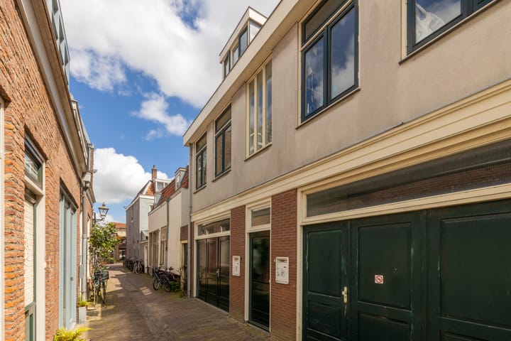 Nieuwebrugsteeg 2E in Leiden photo