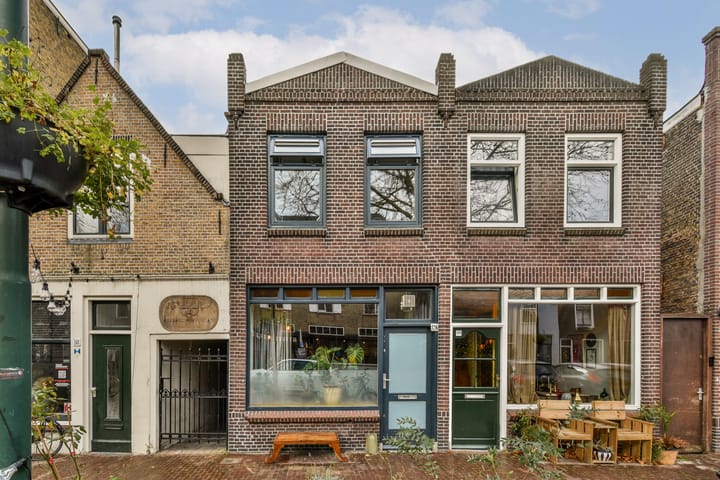 Nieuwehaven 126 en Gouda foto