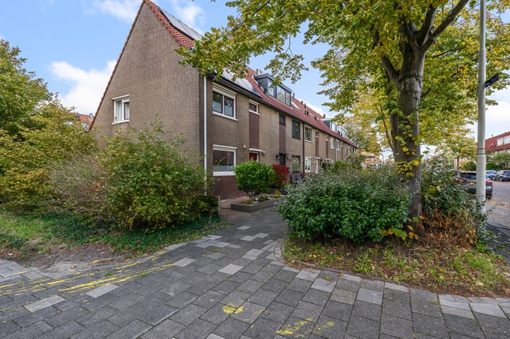 Photo of property Nieuwendamstraat 16, Zaandam