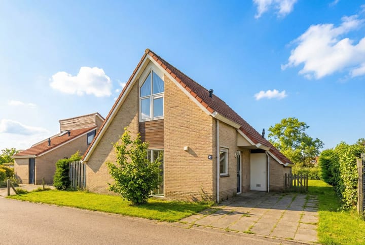 Photo of property Nieuwesluisweg 1-042, Breskens