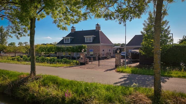 Nieuweweg 4a in Heukelum Foto