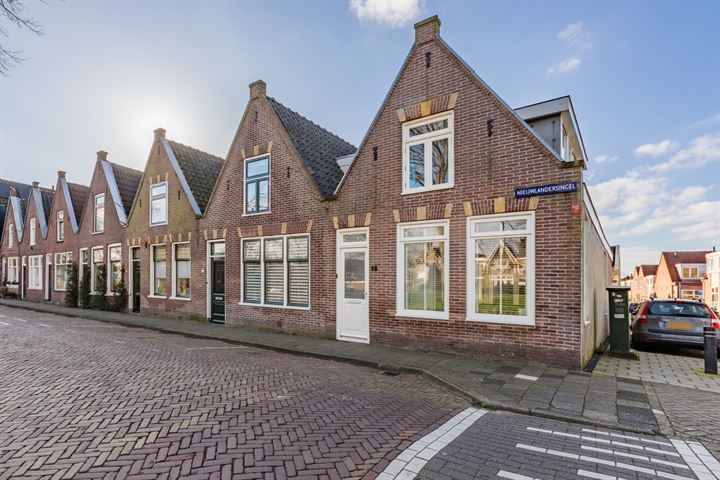 Nieuwlandersingel 18 in Alkmaar Foto