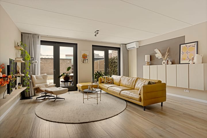 Nieuwluststraat 21A in Enschede Foto