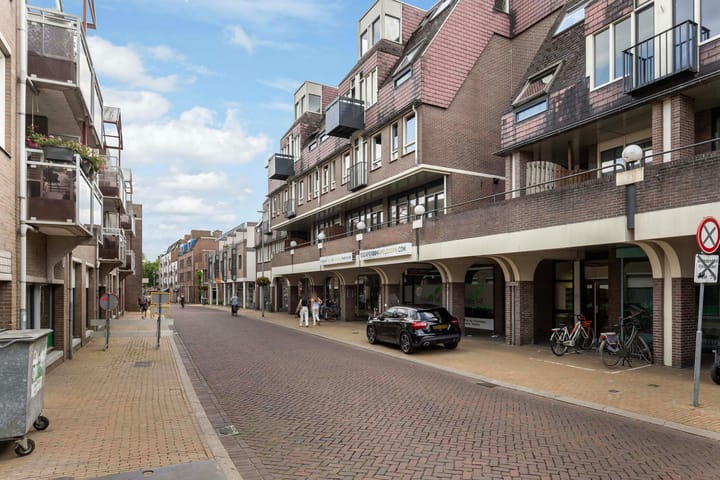 Nieuwstraat 247 in Apeldoorn Foto