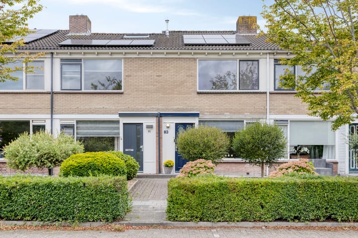 Nijenoertweg 83 en Leek foto