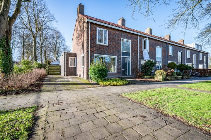 Nimrodstraat 10 in Tollebeek Foto