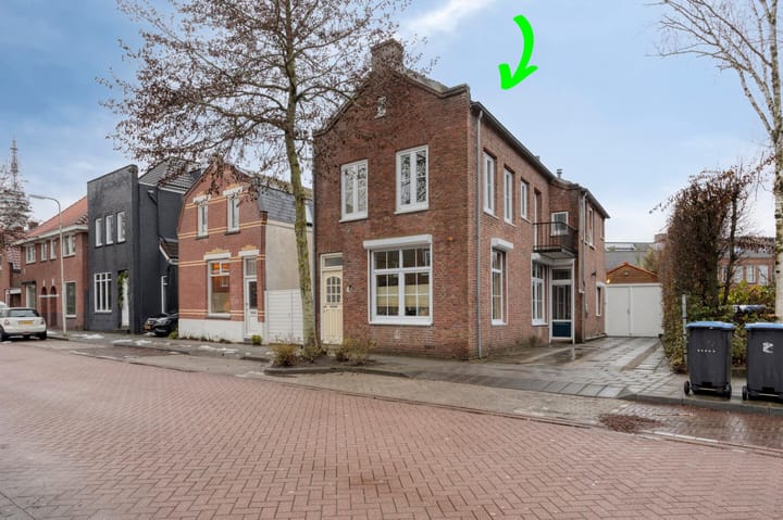 Nispensestraat 104 in Roosendaal foto