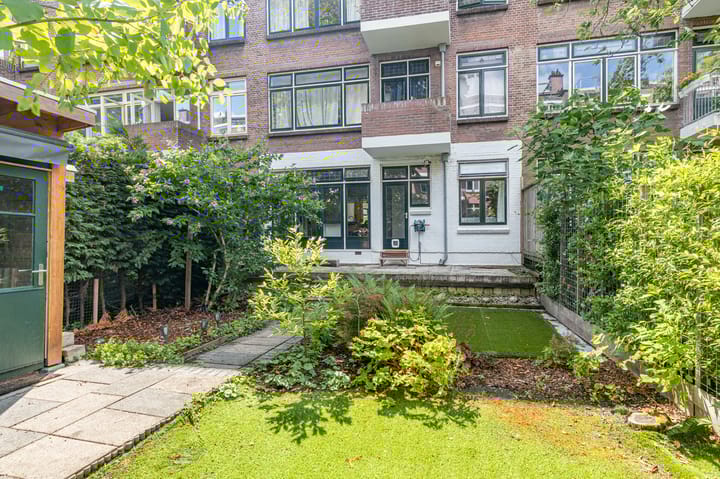 Nolensstraat 27A in Rotterdam photo