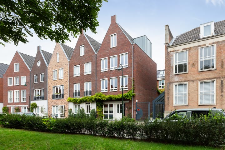 Nonnenwater 12 dans Gouda photo