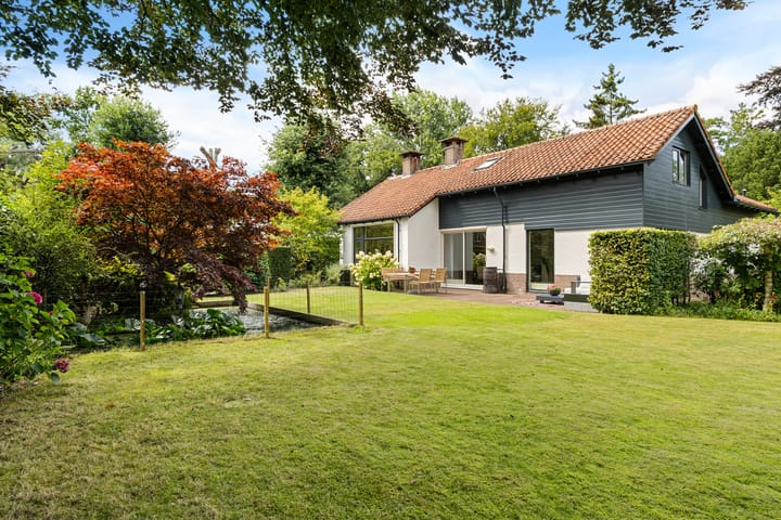 Noordlaan 21 in Bergen (NH) Foto