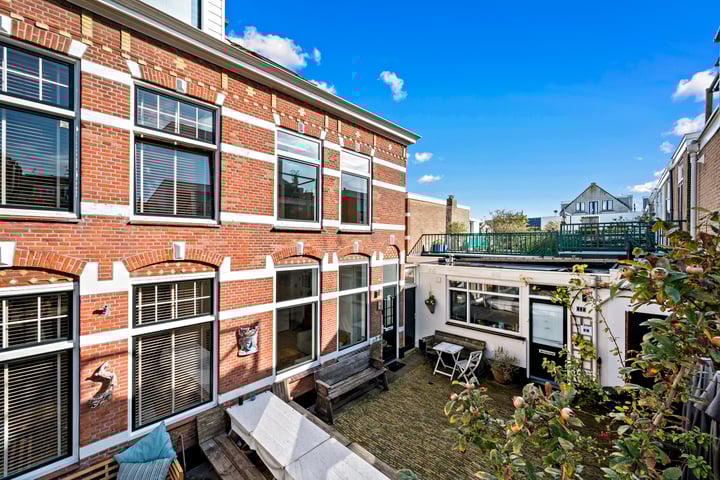 Noordwijkstraat 10 in 's-Gravenhage photo