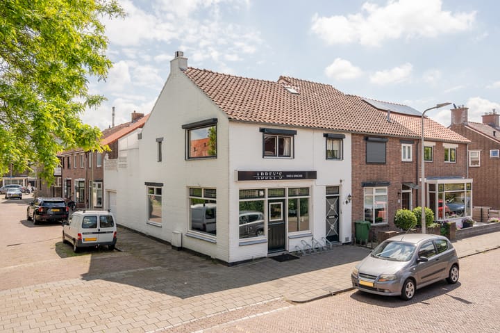 Noortheystraat 6 in Voorschoten