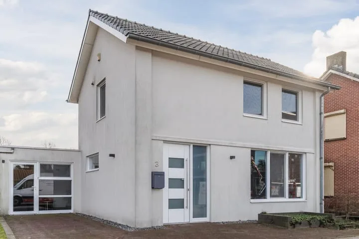 Novaliastraat 3 in Someren