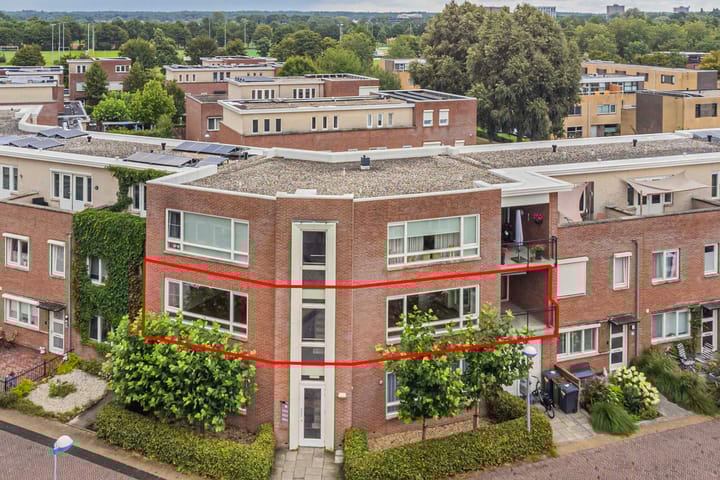 Noweestraat 24 en Wageningen foto