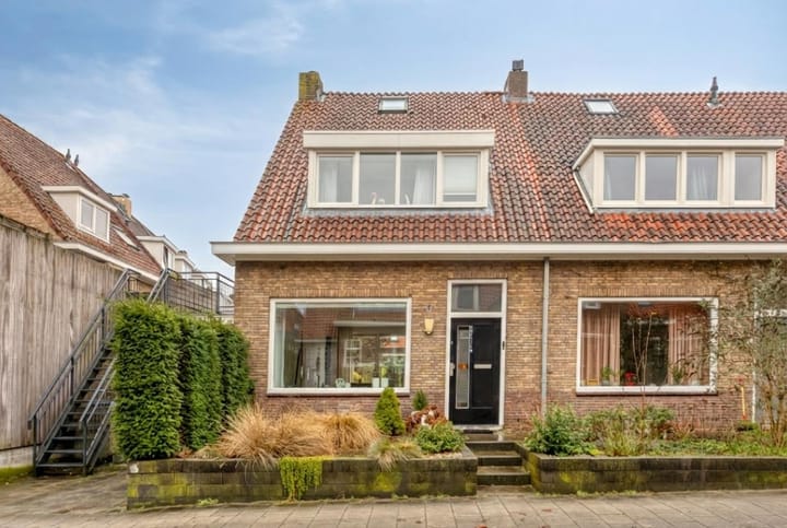 Obrechtstraat 15 en Arnhem foto