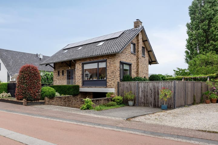 Oeffeltseweg 1 in Beugen Foto