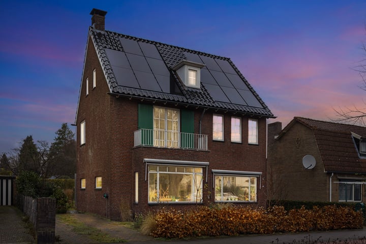 Oelerweg 98A en Hengelo foto