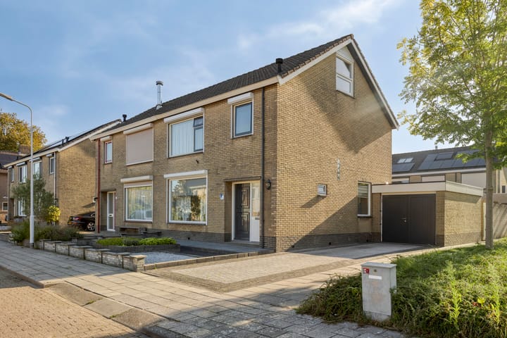 Oesterstraat 2 in Bruinisse foto