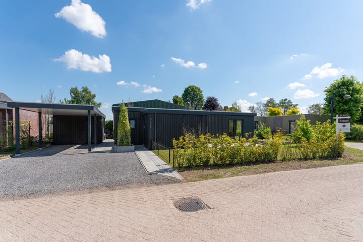 Oirschotsedijk 9050 dans Wintelre photo