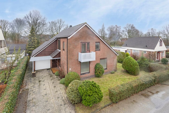 Oksewei 84 in Joure Foto