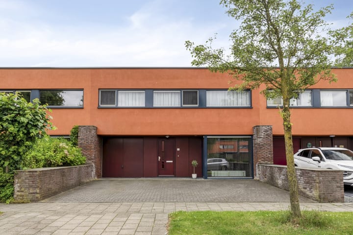 Oldenhave 14 in Emmen Foto