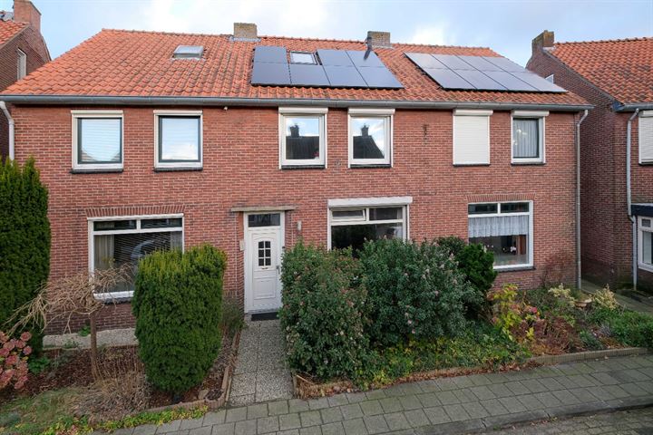 Olmstraat 28 in Almelo foto