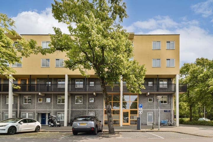 Olof Palmeplein 16 in Amsterdam photo